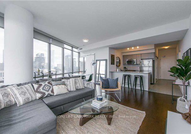 832-bay-street-toronto-ontario-c12709442