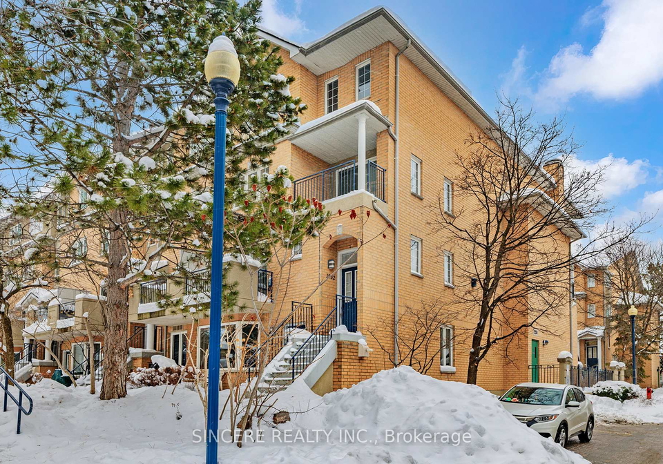 28-sommerset-way-north-york-ontario-c12709684