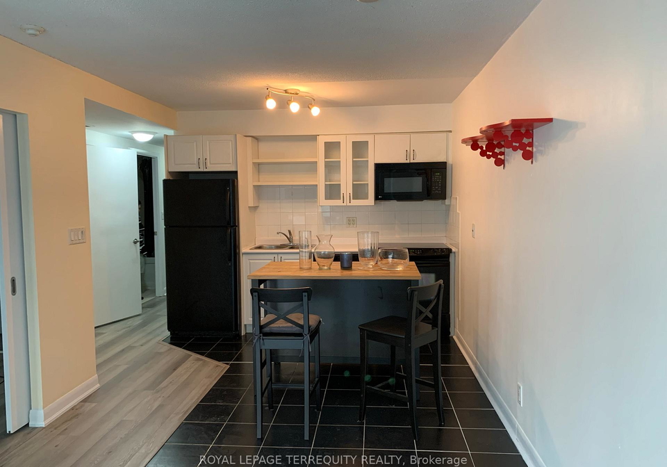 600-fleet-street-toronto-ontario-c12709698