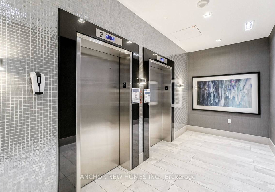 525-adelaide-street-w-toronto-ontario-c12709886