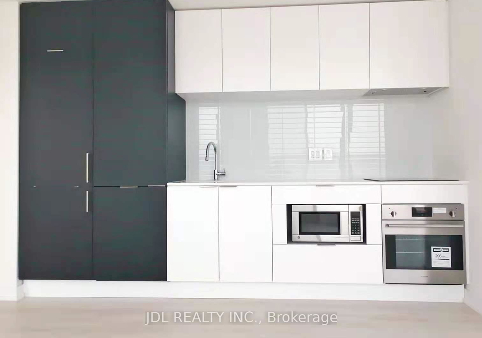33-helendale-avenue-toronto-ontario-c12710204