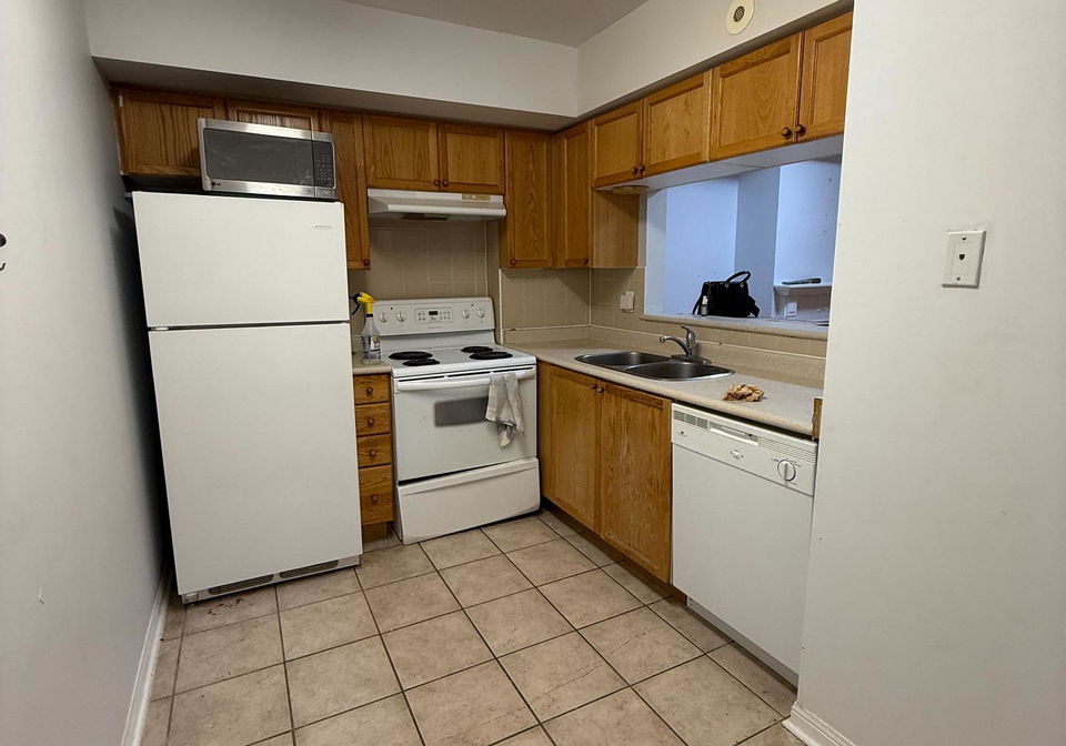 5-everson-drive-north-york-ontario-c12710260