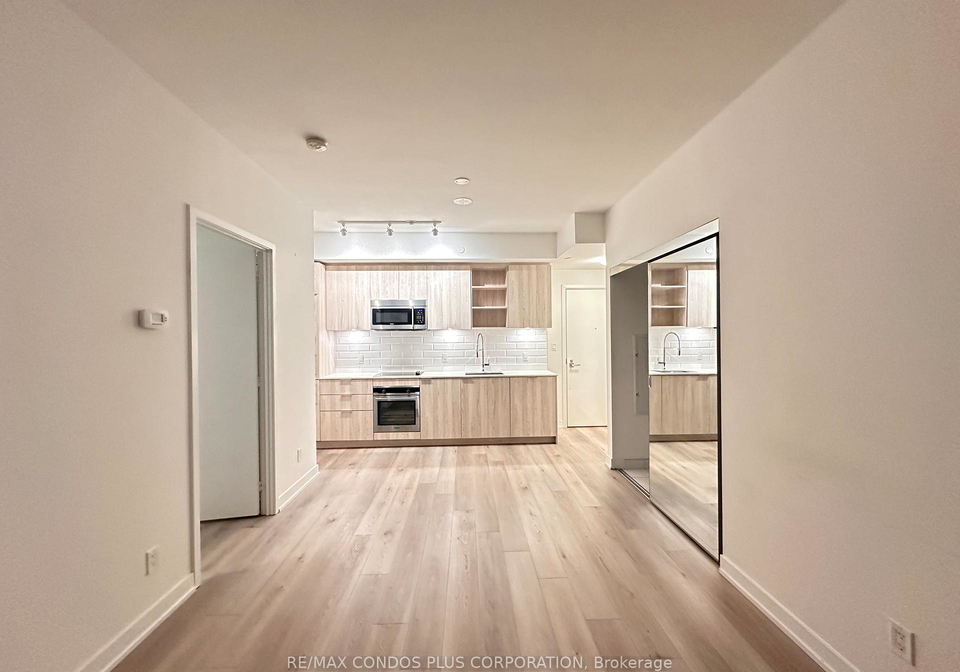 50-ordnance-street-toronto-ontario-c12710272