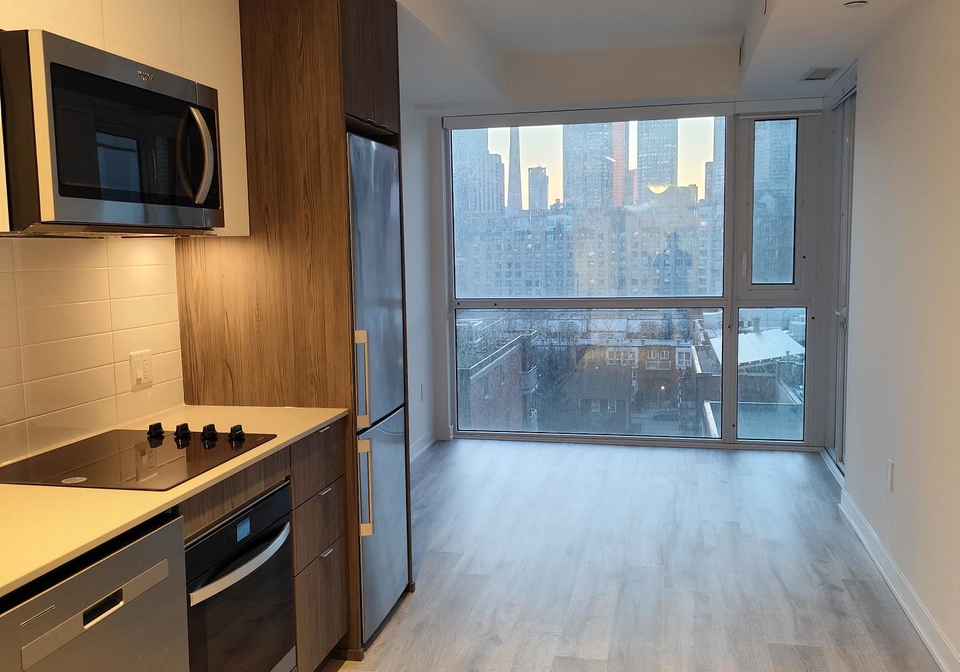 135-lower-sherbourne-street-toronto-ontario-c12710288