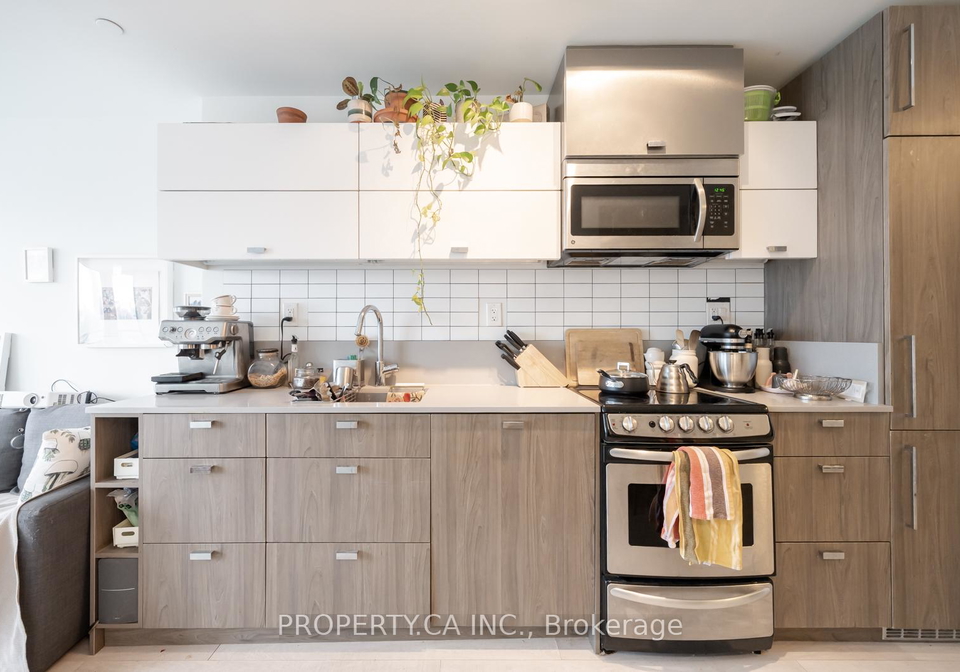 290-adelaide-street-w-toronto-ontario-c12710306