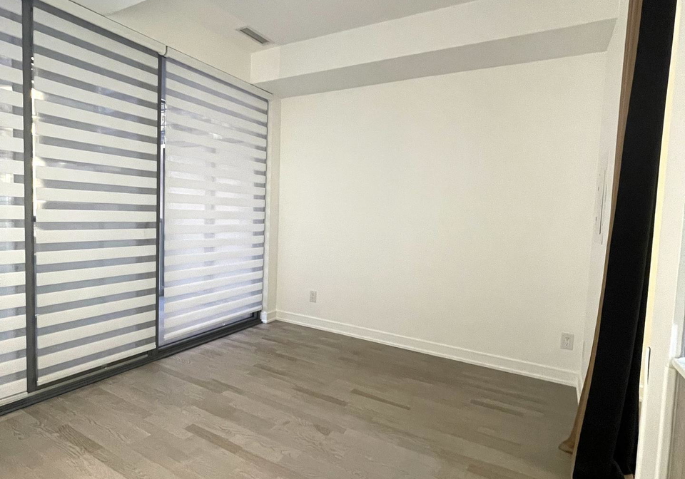 57-st-joseph-street-toronto-ontario-c12710446