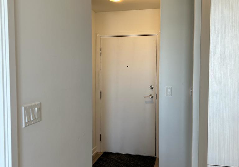 181-huron-street-toronto-ontario-c12710574