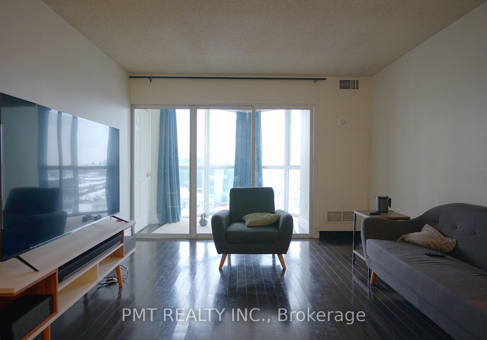 7-concorde-place-north-york-ontario-c12710582