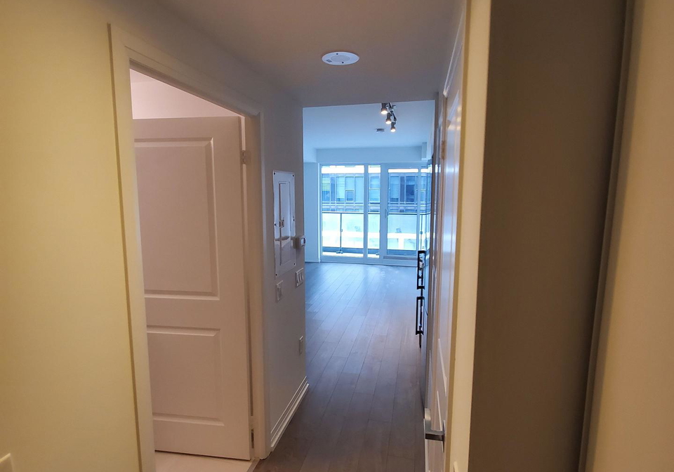 251-jarvis-street-toronto-ontario-c12710614