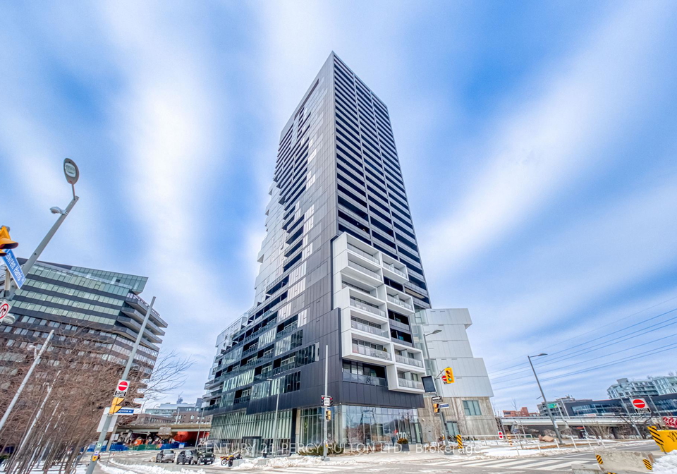 170-bayview-avenue-toronto-ontario-c12710686