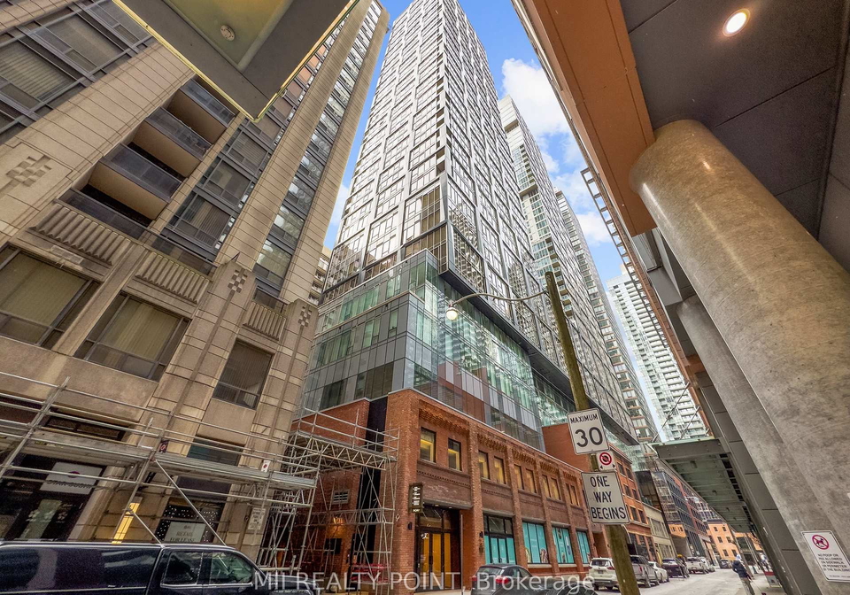 15-mercer-street-toronto-ontario-c12710788