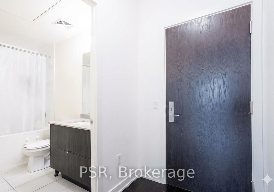 330-richmond-street-w-toronto-ontario-c12710822