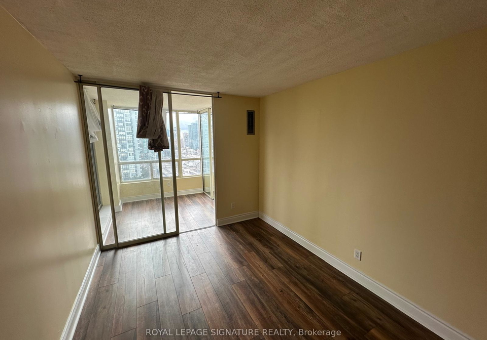5765-yonge-street-north-york-ontario-c12710976
