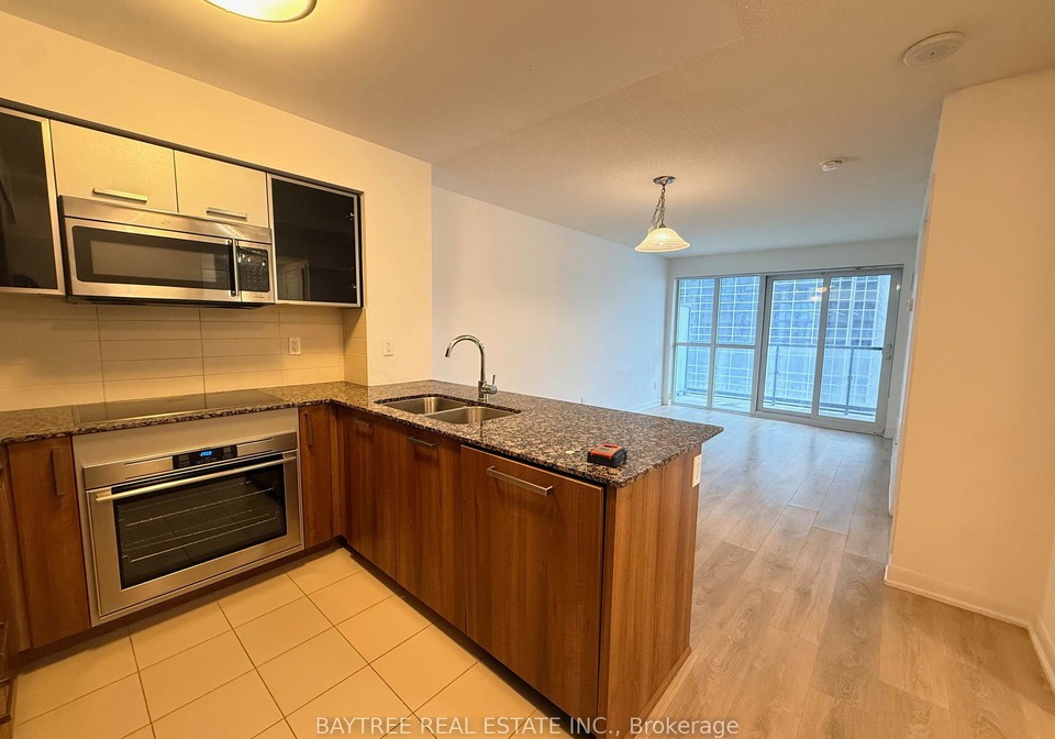5162-yonge-street-toronto-ontario-c12711346