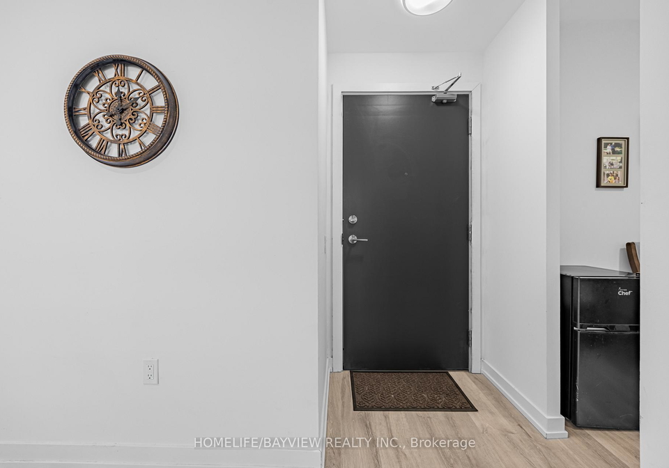 7-golden-lion-heights-north-york-ontario-c12711434