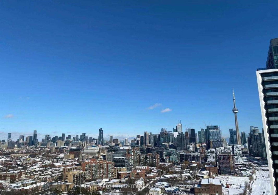 19-western-battery-road-toronto-ontario-c12711854