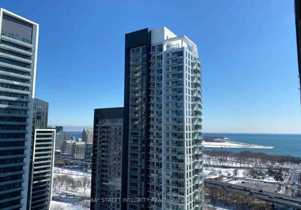 19-western-battery-road-toronto-ontario-c12711854
