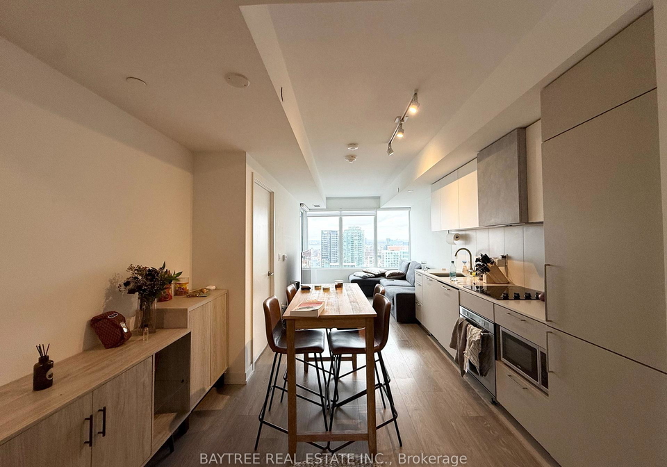 19-western-battery-road-toronto-ontario-c12711856