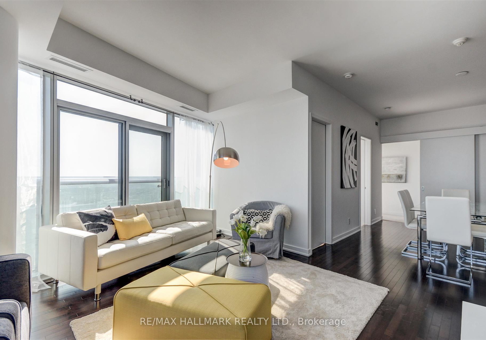 12-york-street-toronto-ontario-c12712056