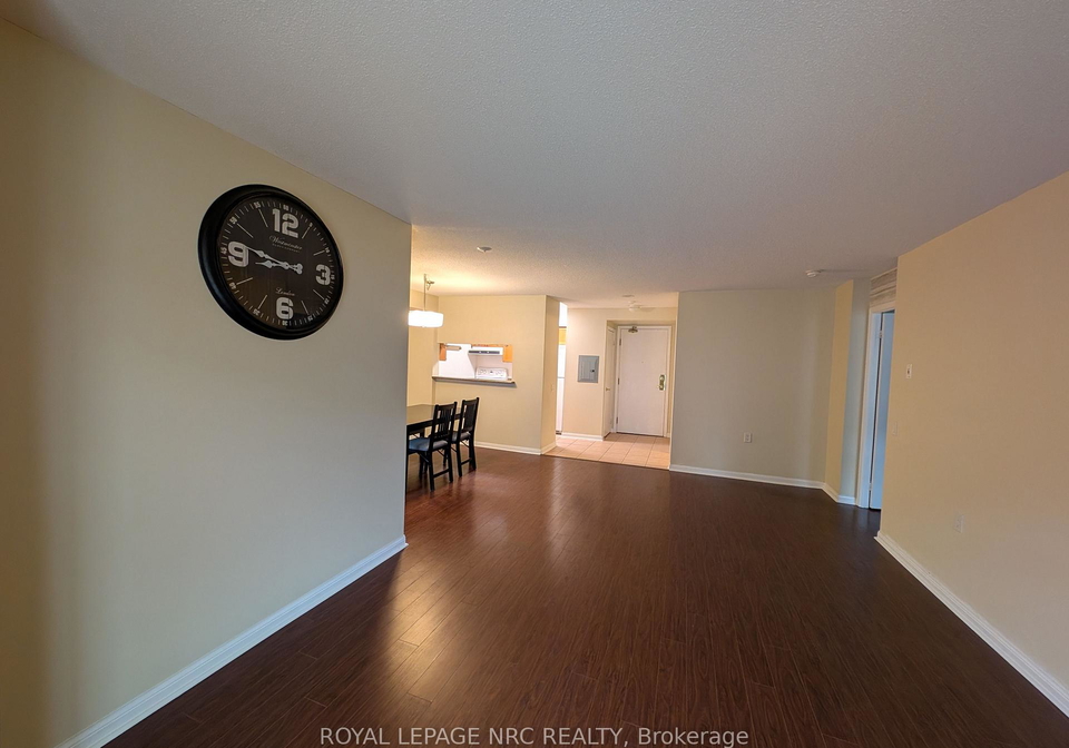 650-lawrence-avenue-w-toronto-ontario-c12712514