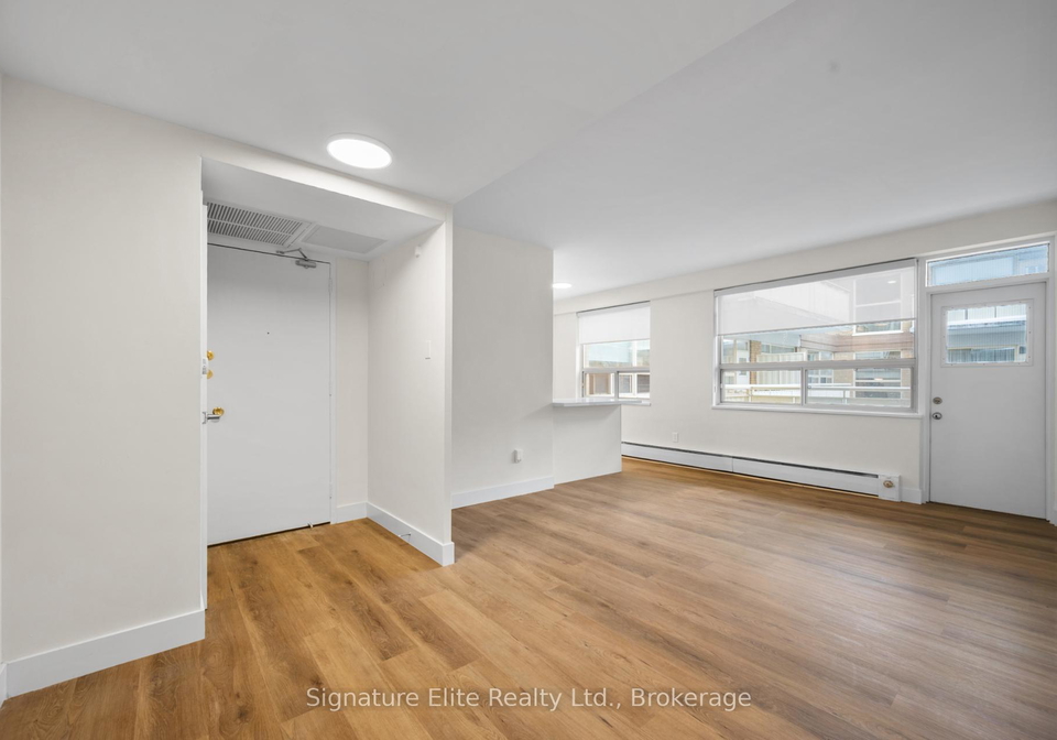 250-st-clair-avenue-w-toronto-ontario-c12713096