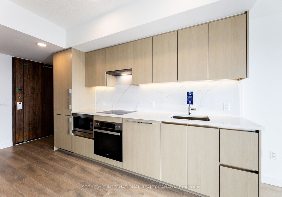 3-concord-cityplace-way-toronto-ontario-c12713162
