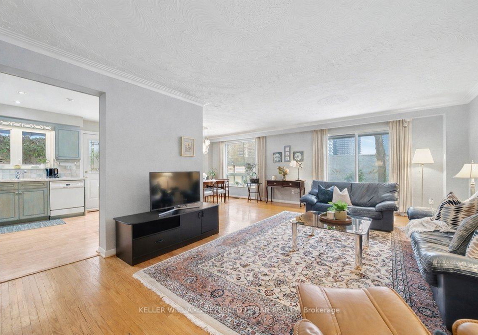 194-woodsworth-road-north-york-ontario-c12713366