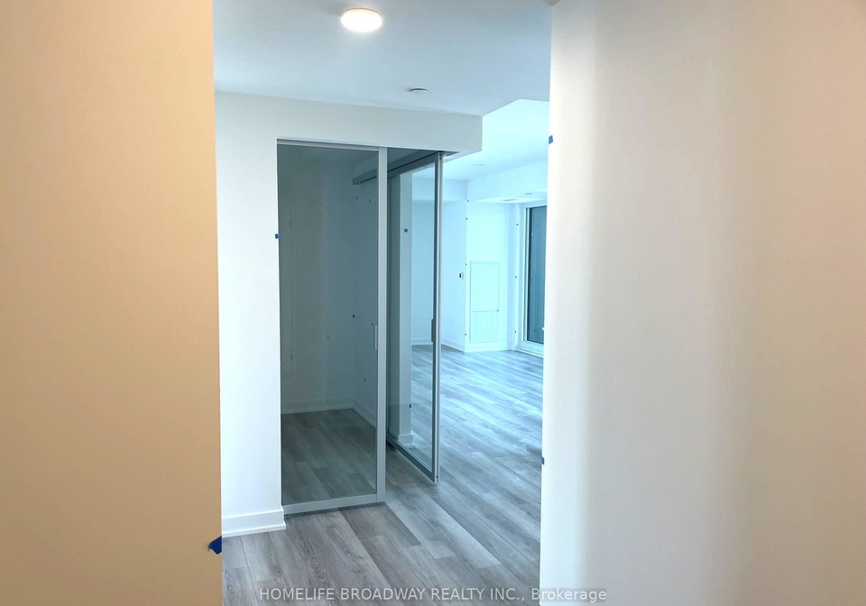 238-simcoe-street-toronto-ontario-c12713558