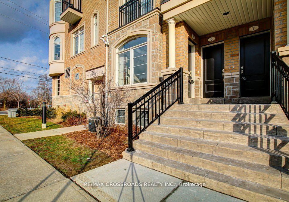 37-drewry-avenue-toronto-ontario-c12714116
