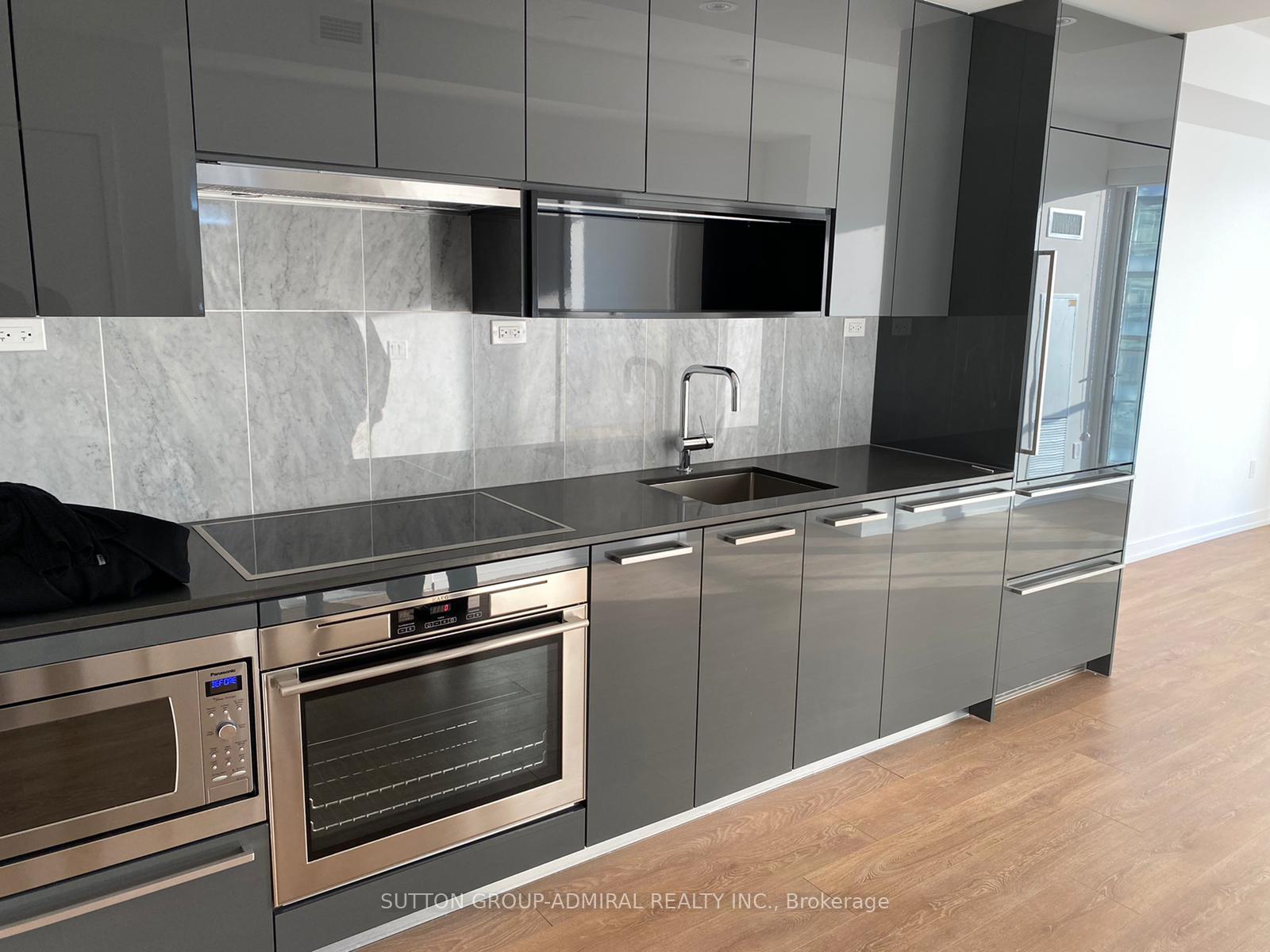 117-mcmahon-drive-north-york-ontario-c12714398