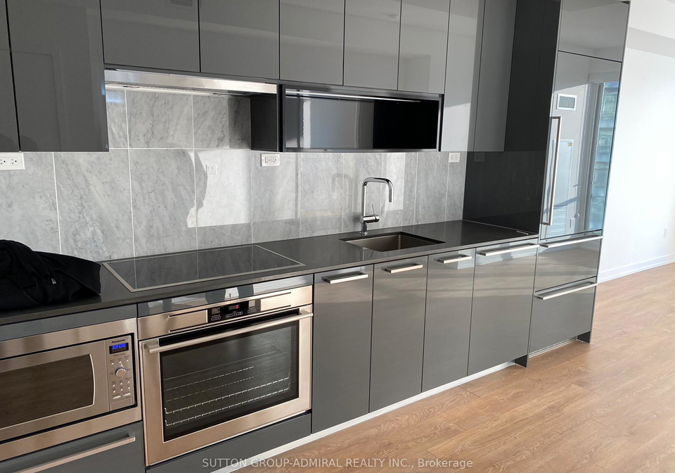 117-mcmahon-drive-north-york-ontario-c12714398