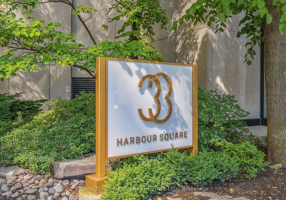 33-harbour-square-toronto-ontario-c12714772