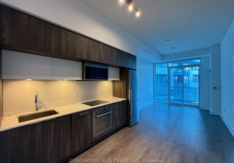 25-adra-grado-way-north-york-ontario-c12714784