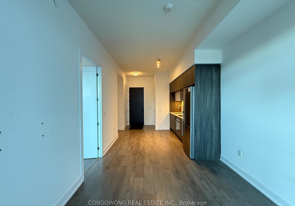 25-adra-grado-way-north-york-ontario-c12714784