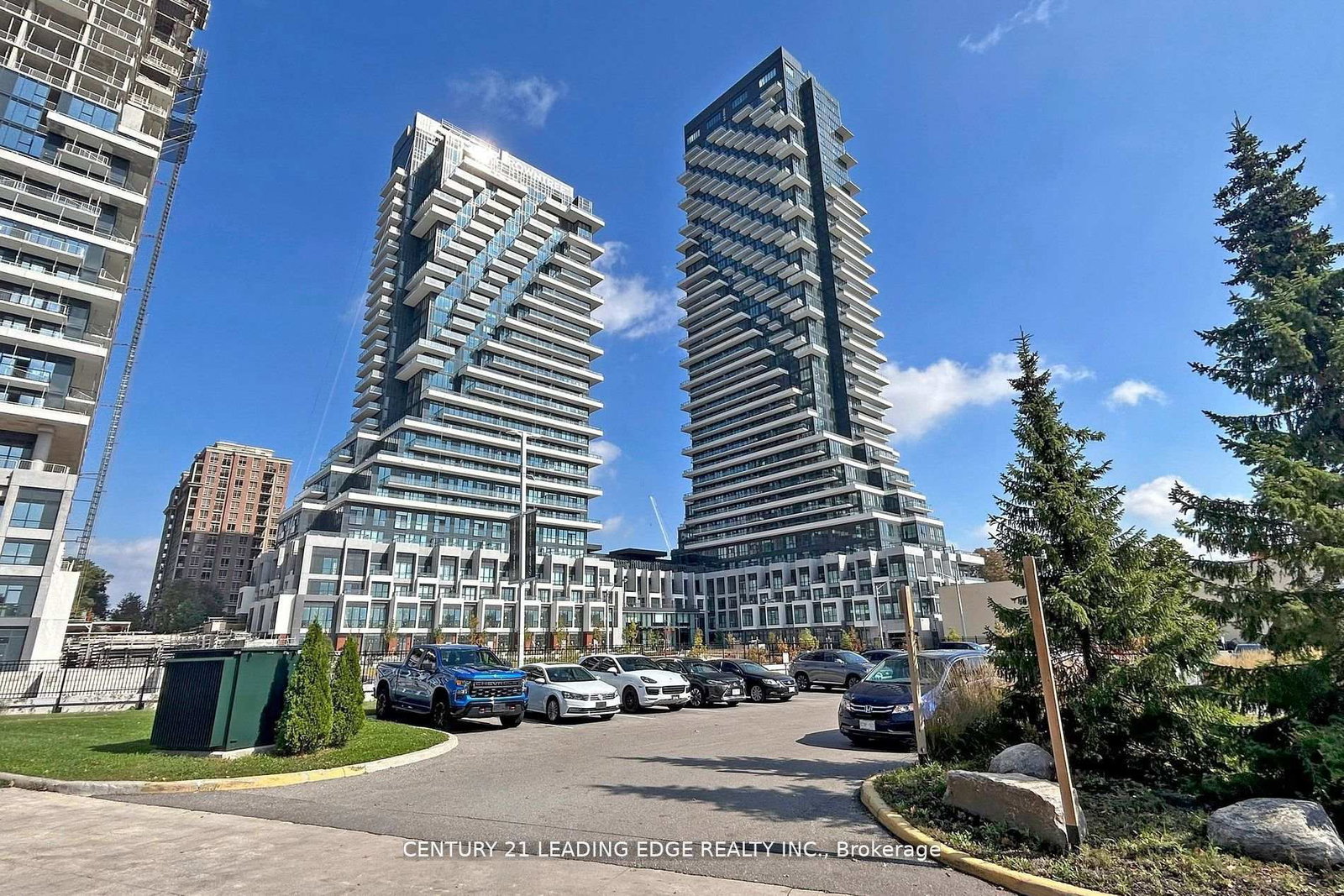 30-inn-on-the-park-drive-north-york-ontario-c12714804