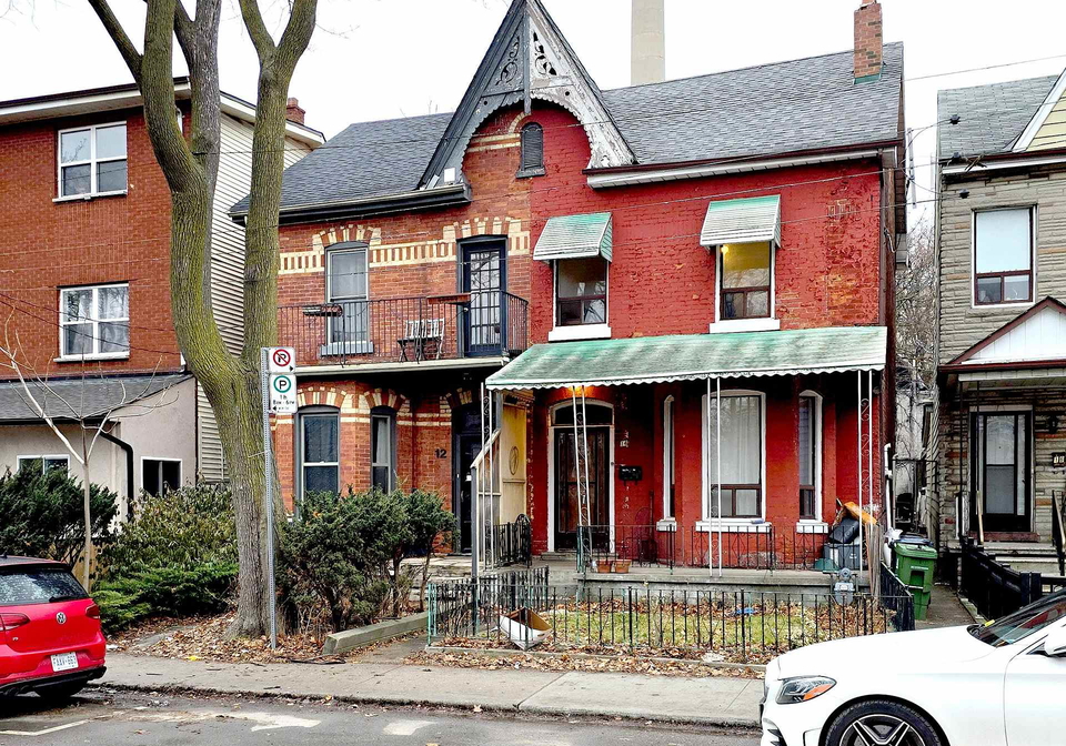 12-bellevue-avenue-toronto-ontario-c12715368