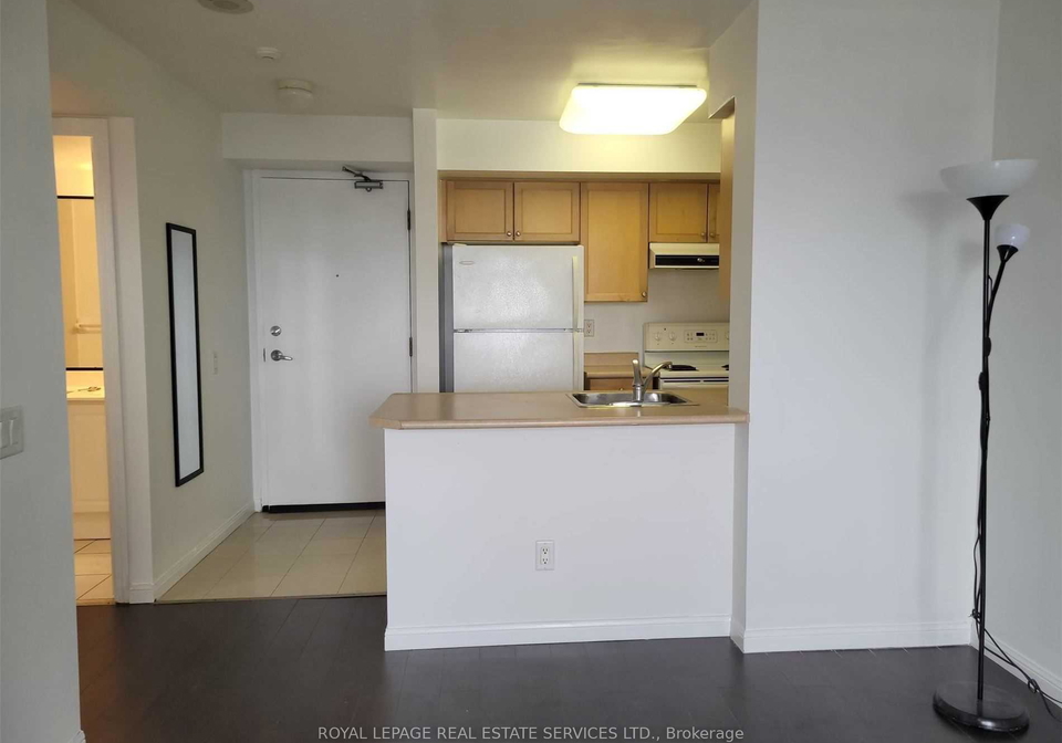 153-beecroft-road-toronto-ontario-c12715596