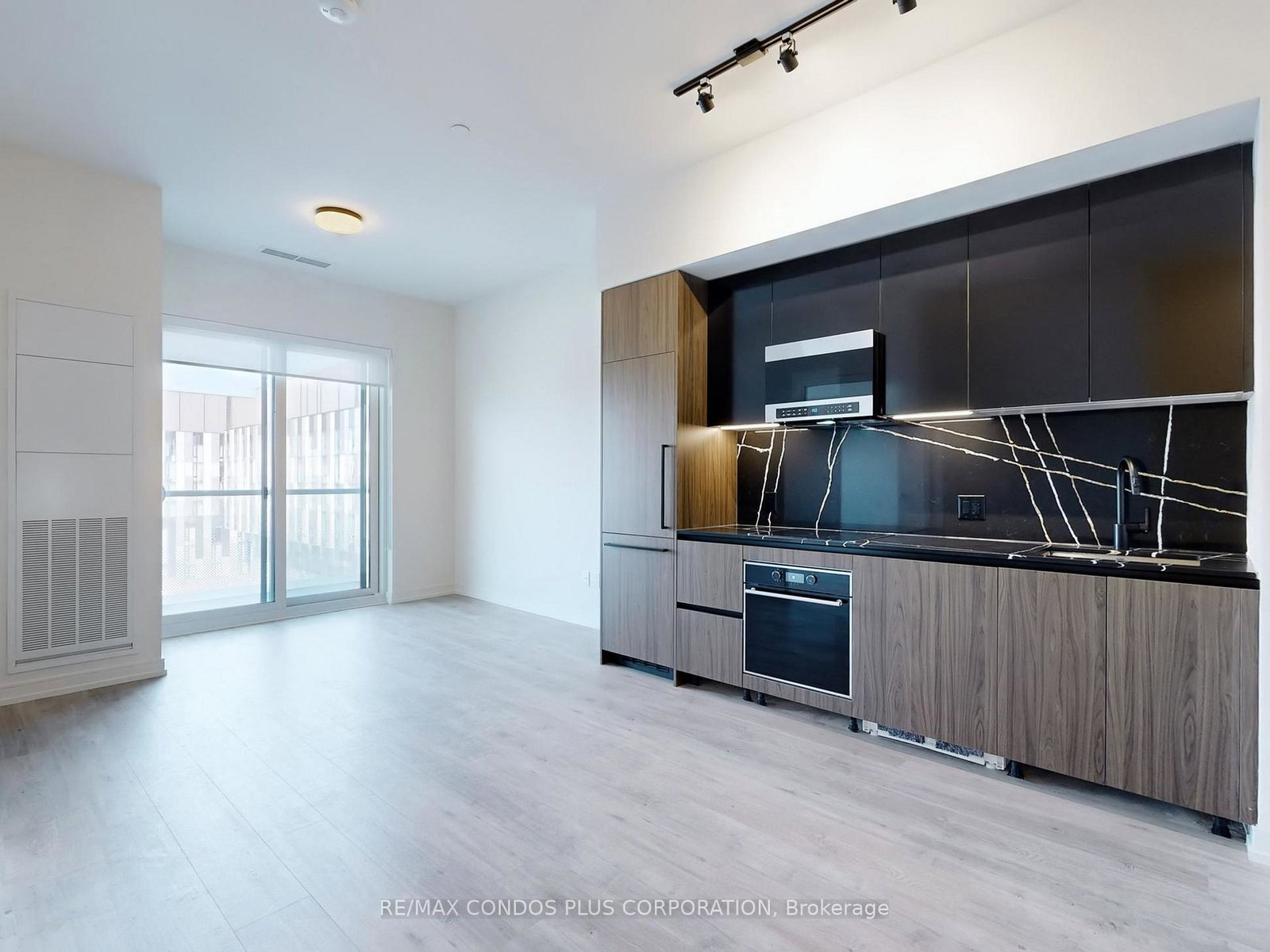 425-front-street-e-toronto-ontario-c12715676