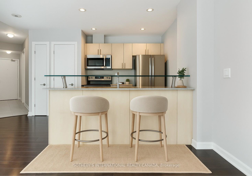 208-queens-quay-w-toronto-ontario-c12716132