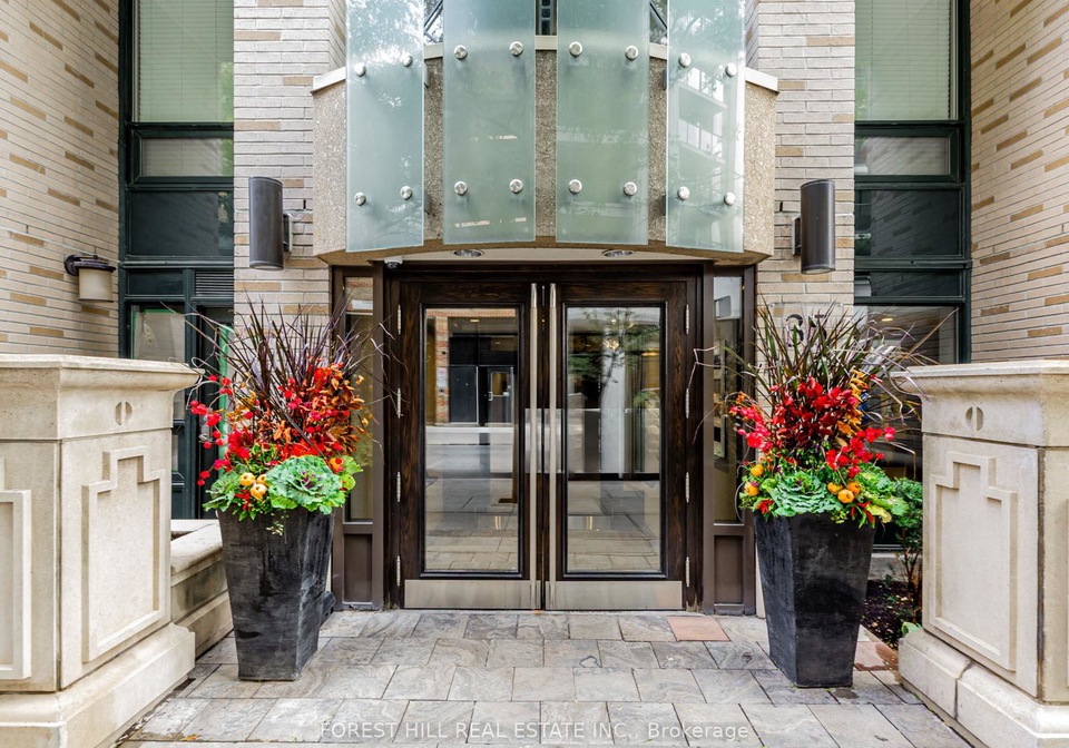 35-hayden-street-toronto-ontario-c12716348