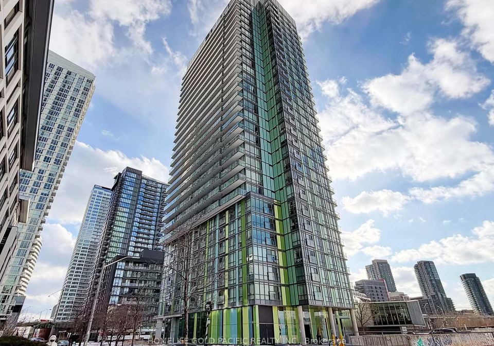 170-fort-york-boulevard-toronto-ontario-c12716544
