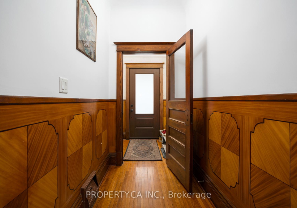 241-st-clarens-avenue-toronto-ontario-c12716688