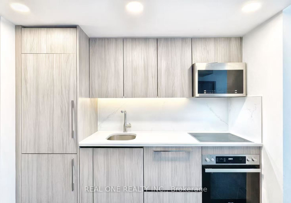 38-widmer-street-toronto-ontario-c12716726