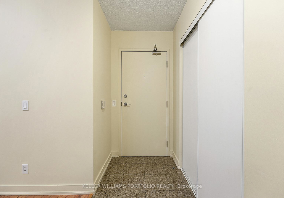 361-front-street-w-toronto-ontario-c12716734
