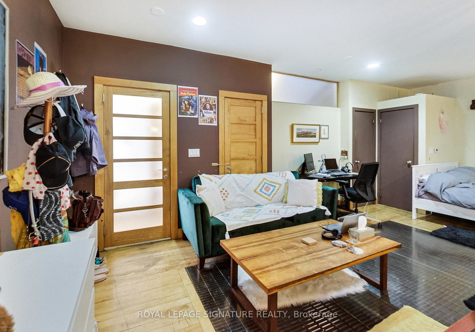 6-littlehayes-lane-toronto-ontario-c12717080