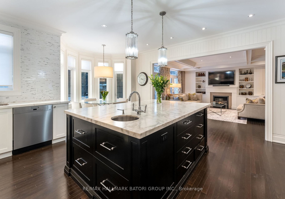 543-st-clements-avenue-toronto-ontario-c12717810