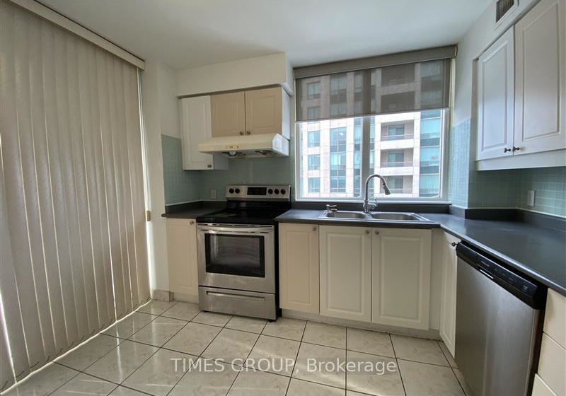256-doris-avenue-north-york-ontario-c12717822