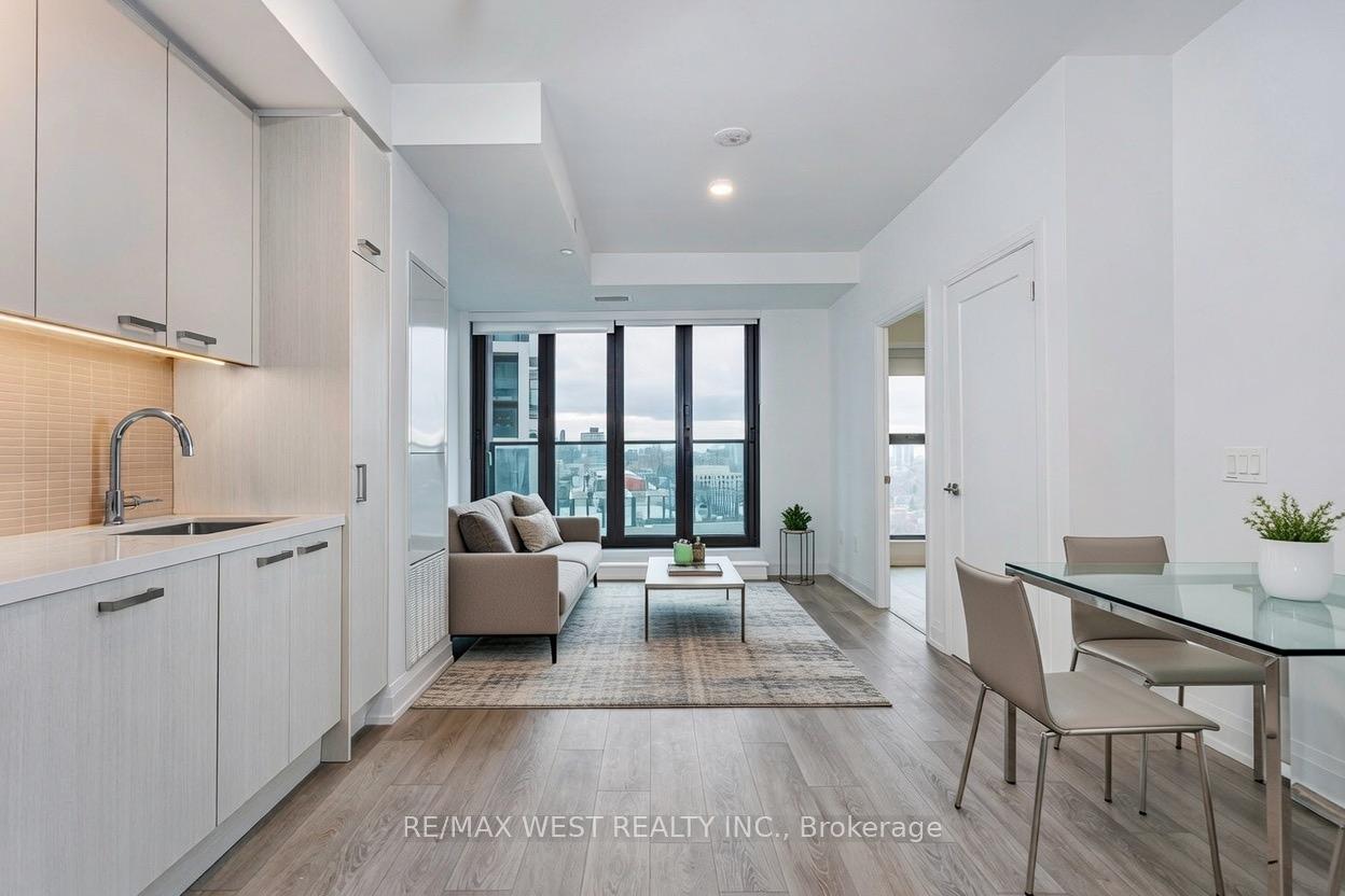 20-soudan-avenue-toronto-ontario-c12718148