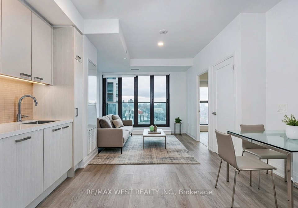 20-soudan-avenue-toronto-ontario-c12718148