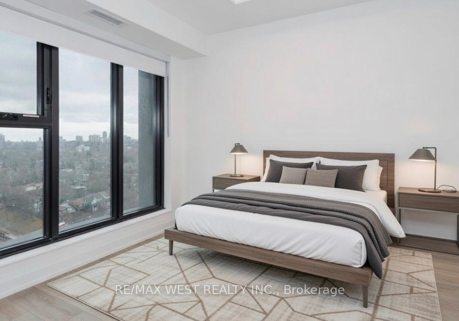20-soudan-avenue-toronto-ontario-c12718148